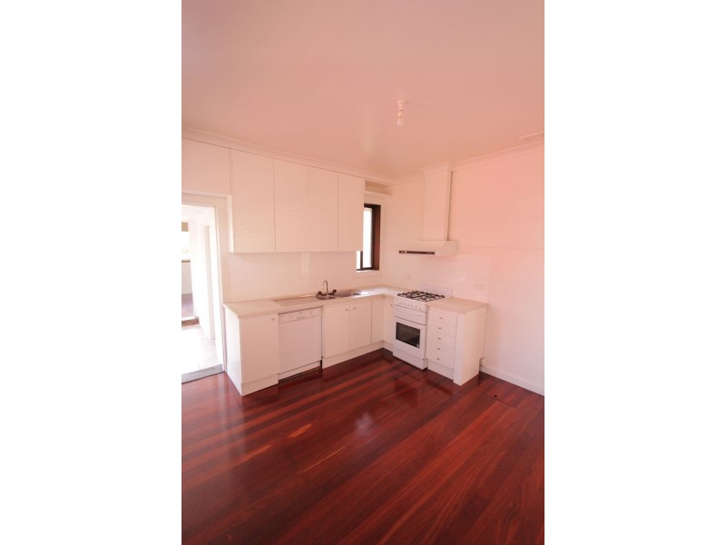 1 Coleman Crescent, Reservoir VIC 3073