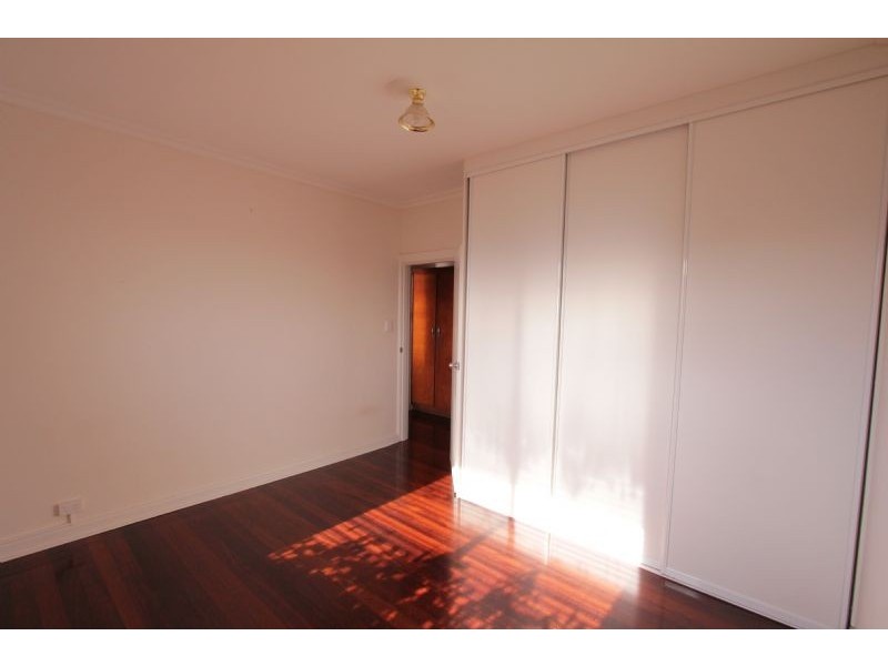 1 Coleman Crescent, Reservoir VIC 3073