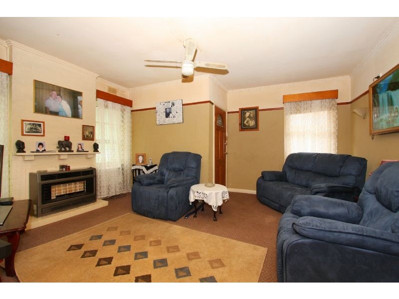 60 Winter Crescent, Reservoir VIC 3073