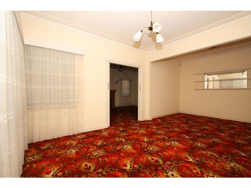 223 Broadway, Reservoir VIC 3073