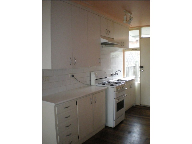 9/23 Ashley Street, Reservoir VIC 3073