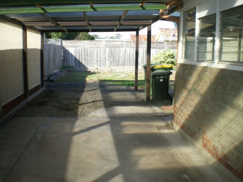 4 Clinnick Street, Reservoir VIC 3073