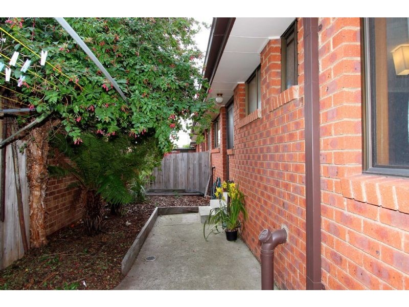 3/25 Pickett Street, Reservoir VIC 3073