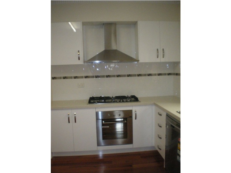 32 Gellibrand Crescent, Reservoir VIC 3073