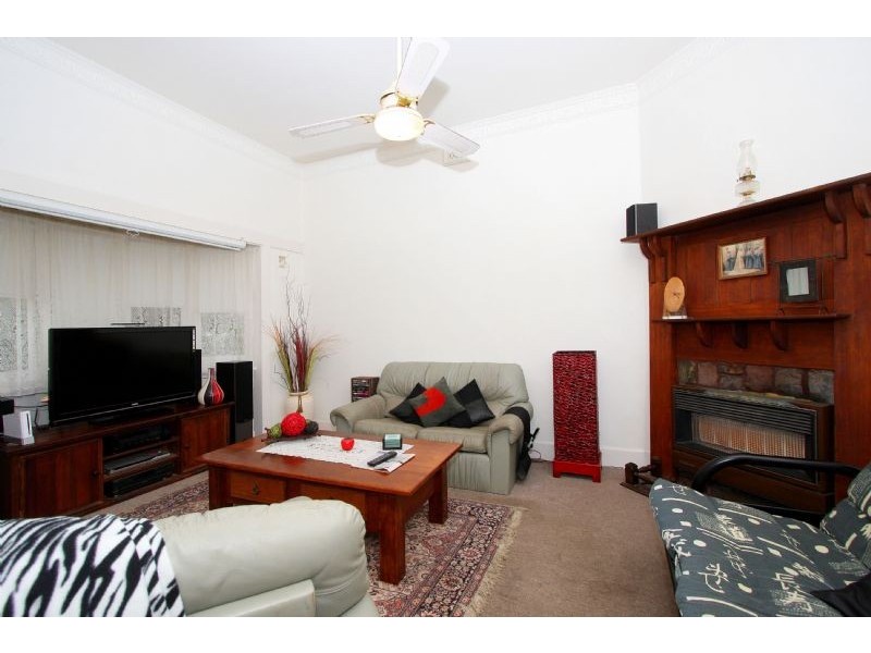 53 Southernhay Street, Reservoir VIC 3073