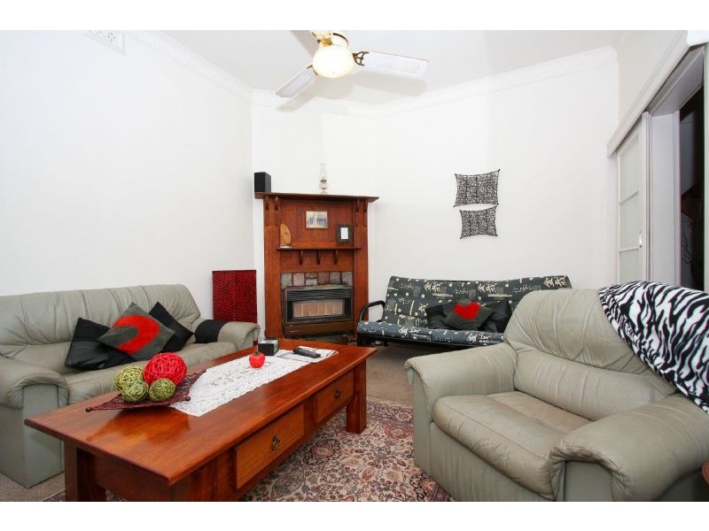 53 Southernhay Street, Reservoir VIC 3073