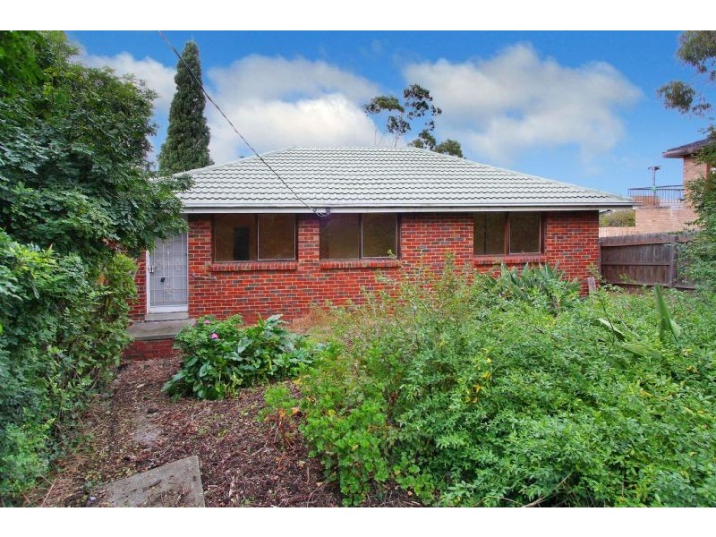 96 Darebin Boulevard, Reservoir VIC 3073