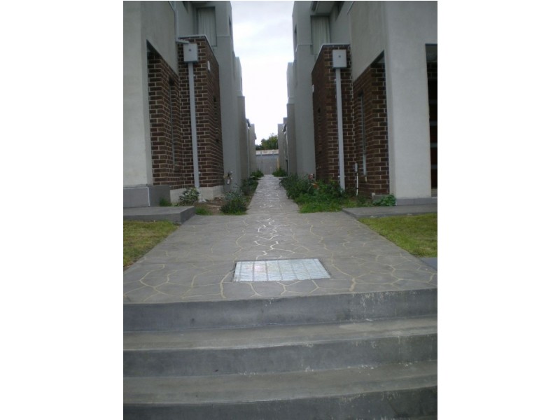 3/640 Bell Street, Preston VIC 3072