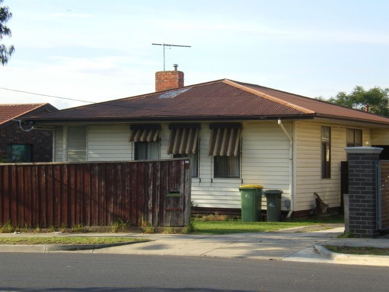 26 Boldrewood Parade, Reservoir VIC 3073