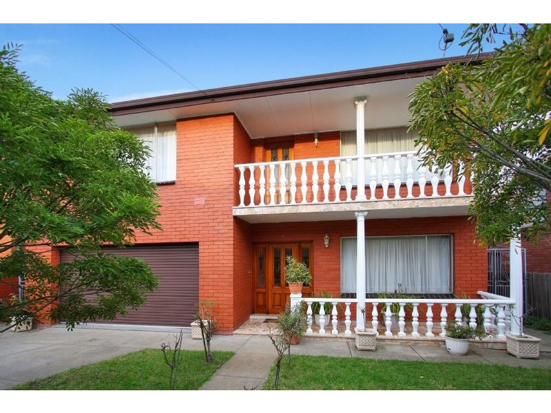 21 Manoel Avenue, Reservoir VIC 3073