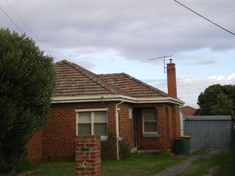 3-5 Broughton Avenue, Reservoir VIC 3073