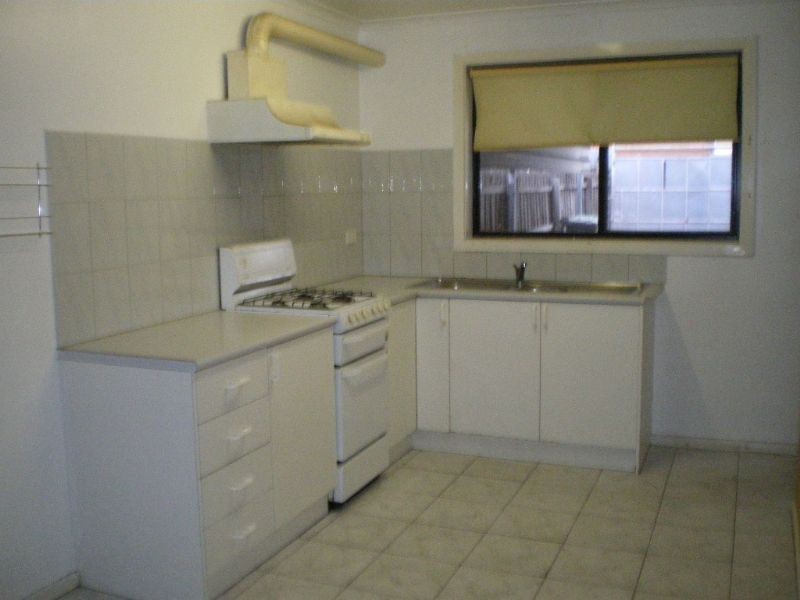Rear 20 Carson Street, Reservoir VIC 3073