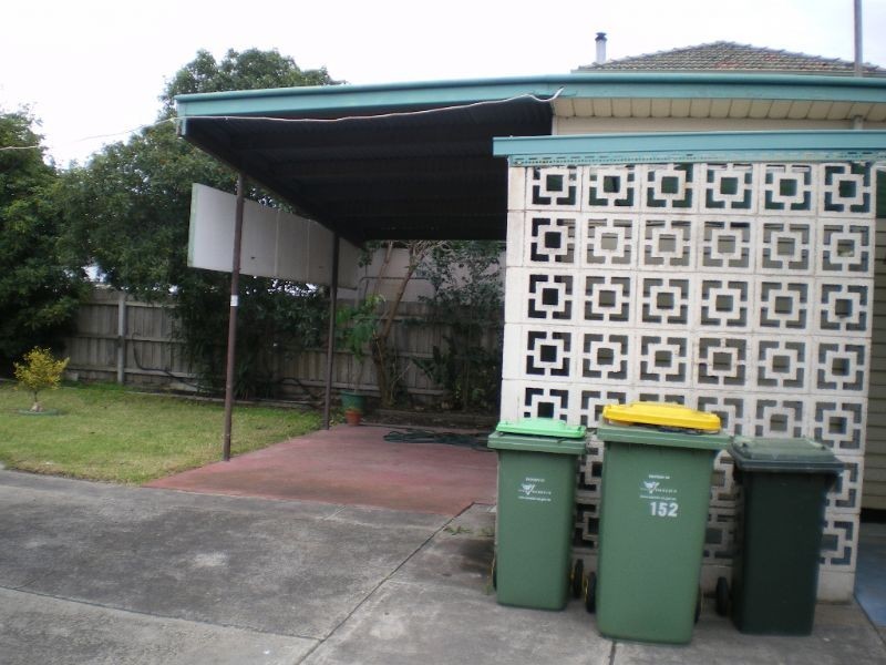 152 Purinuan Road, Reservoir VIC 3073