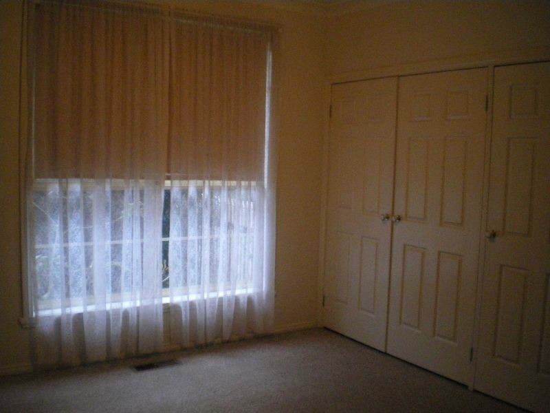 2/85 Thackeray Road, Reservoir VIC 3073