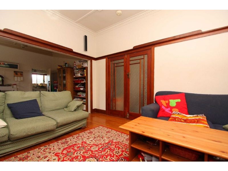 126 McMahon Road, Reservoir VIC 3073