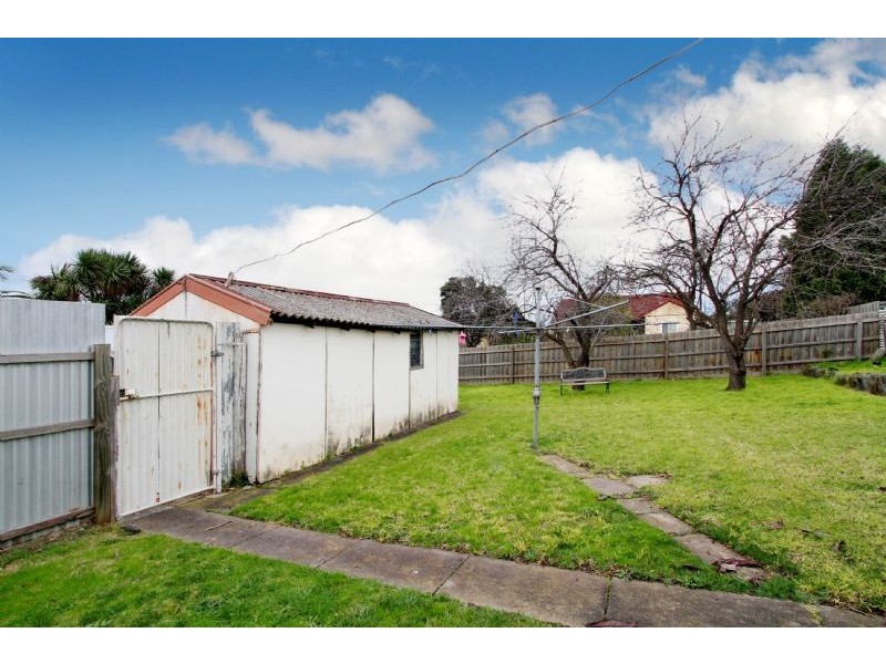 13 Drysdale Street, Reservoir VIC 3073