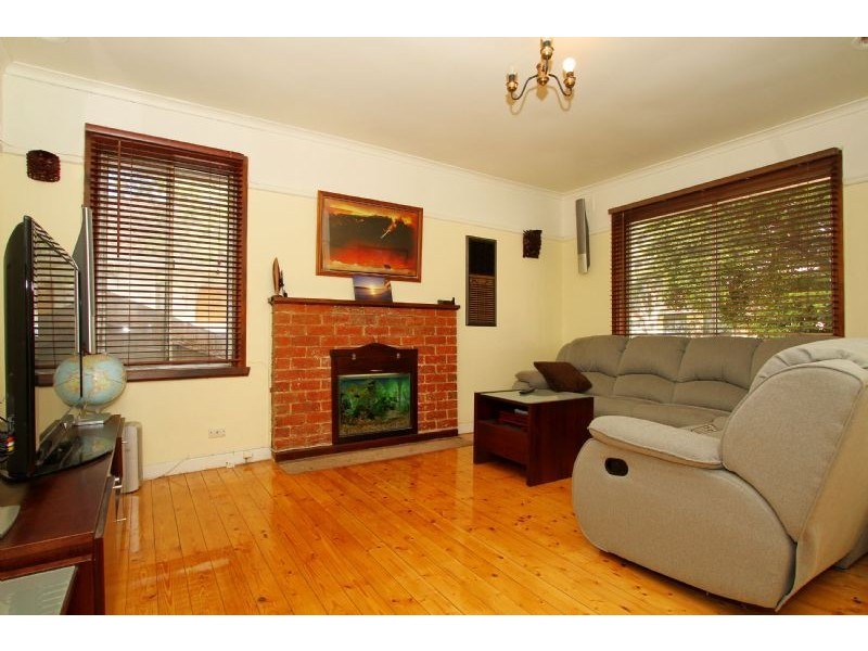 1/38 Clements Grove, Reservoir VIC 3073