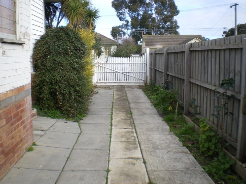 4 Tiernan Street, Preston VIC 3072