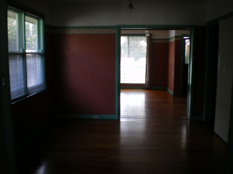 6 Clements Grove, Reservoir VIC 3073