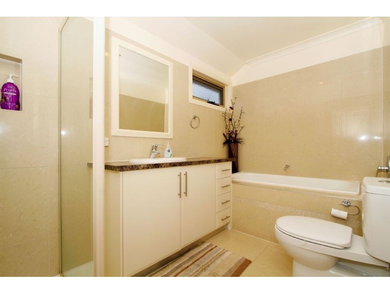 1/46 Storey Road, Reservoir VIC 3073