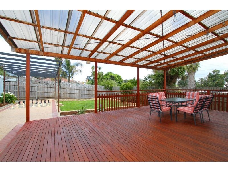 51 Kia Ora Road, Reservoir VIC 3073