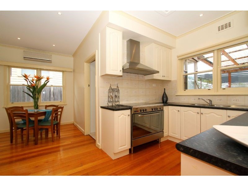 51 Kia Ora Road, Reservoir VIC 3073