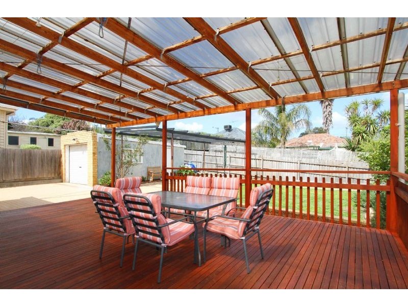 51 Kia Ora Road, Reservoir VIC 3073