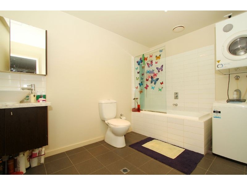 412/250 Barkly Street, Footscray VIC 3011