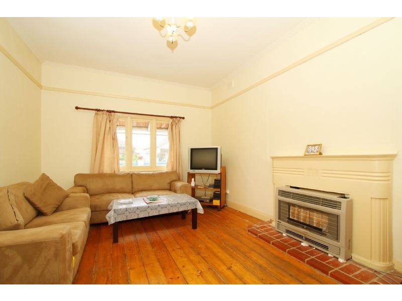 1/87 Cuthbert Road, Reservoir VIC 3073