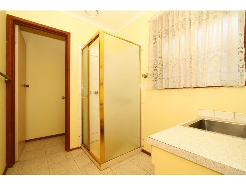 2/165 Edwardes Street, Reservoir VIC 3073