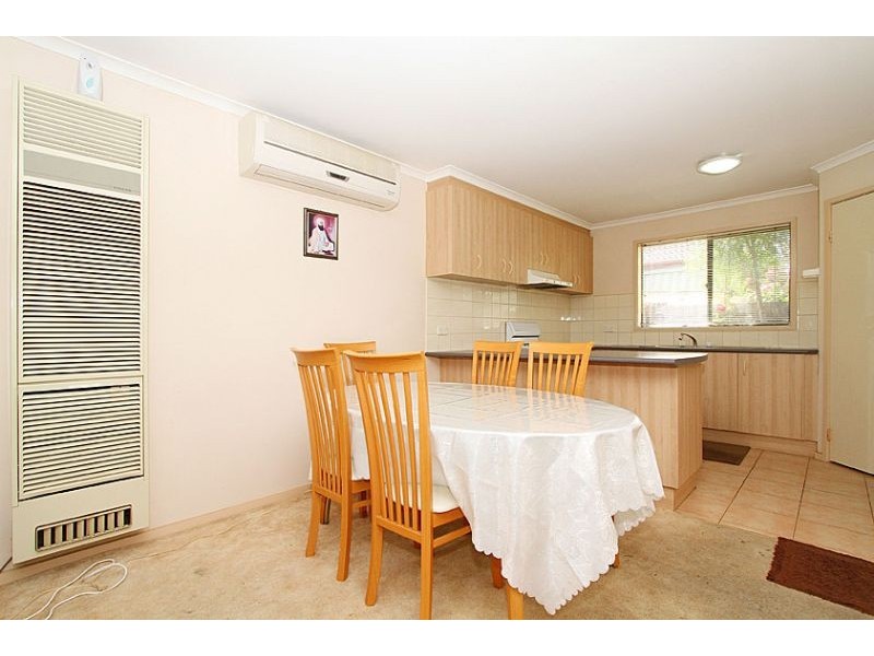 2/77 Blake Street, Reservoir VIC 3073