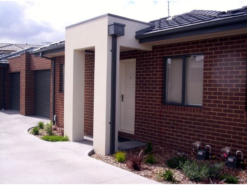 3/144 St.Vigeons Road, Reservoir VIC 3073