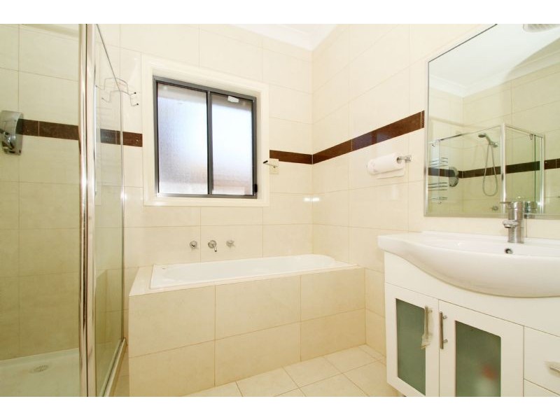 1/10 McComas Street, Reservoir VIC 3073