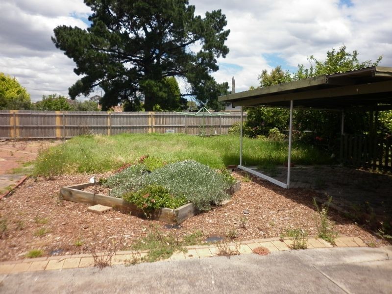 29 Pickett Street, Reservoir VIC 3073