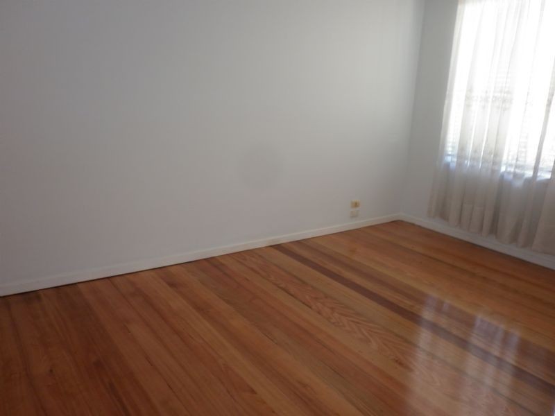 2/9 Daventry Street, Reservoir VIC 3073