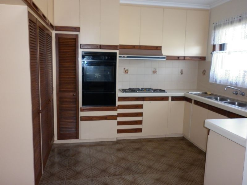 51 Churchill Avenue, Reservoir VIC 3073