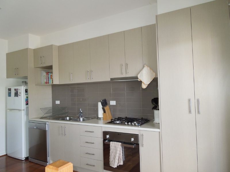 2/33 Elsey Road, Reservoir VIC 3073