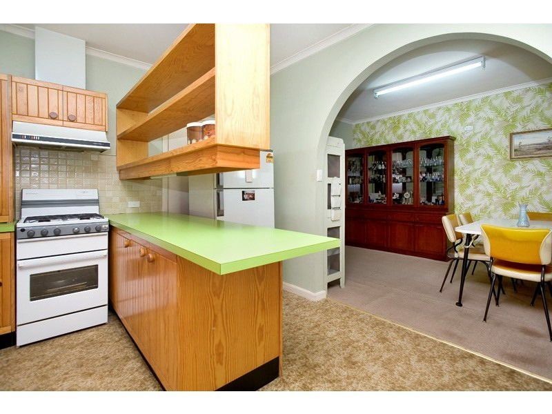 86 Bolderwood Parade, Reservoir VIC 3073