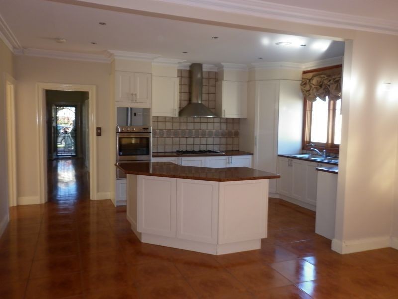 88 Arundel Avenue, Reservoir VIC 3073