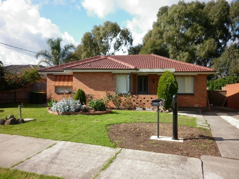 32 Glenn Crescent, Bundoora VIC 3083