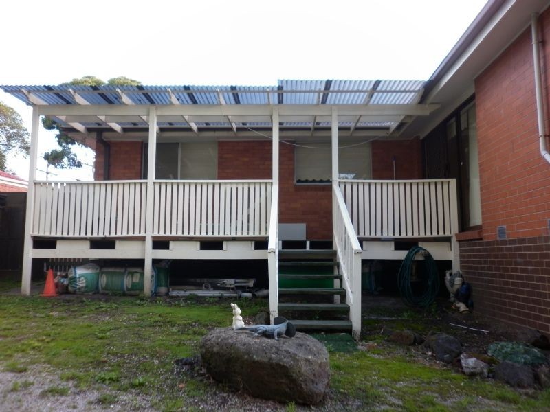 32 Glenn Crescent, Bundoora VIC 3083