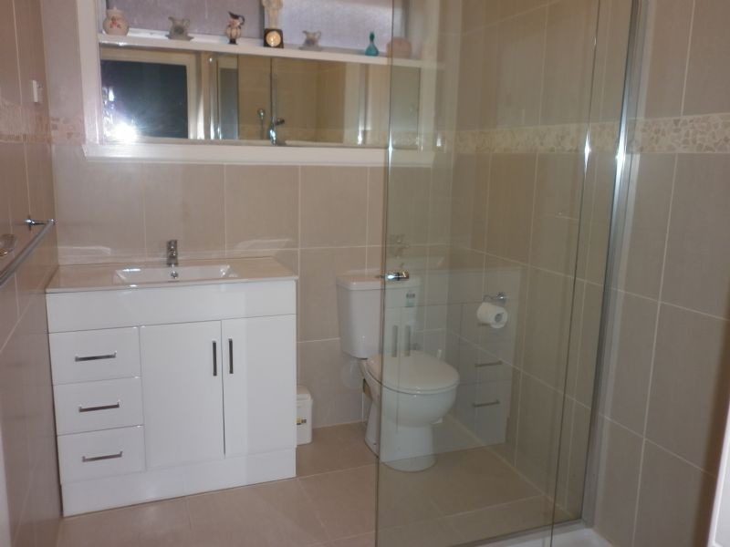 10 Barron Street, Reservoir VIC 3073