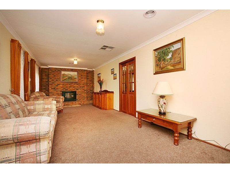 28 Melaleuca Drive, Thomastown VIC 3074