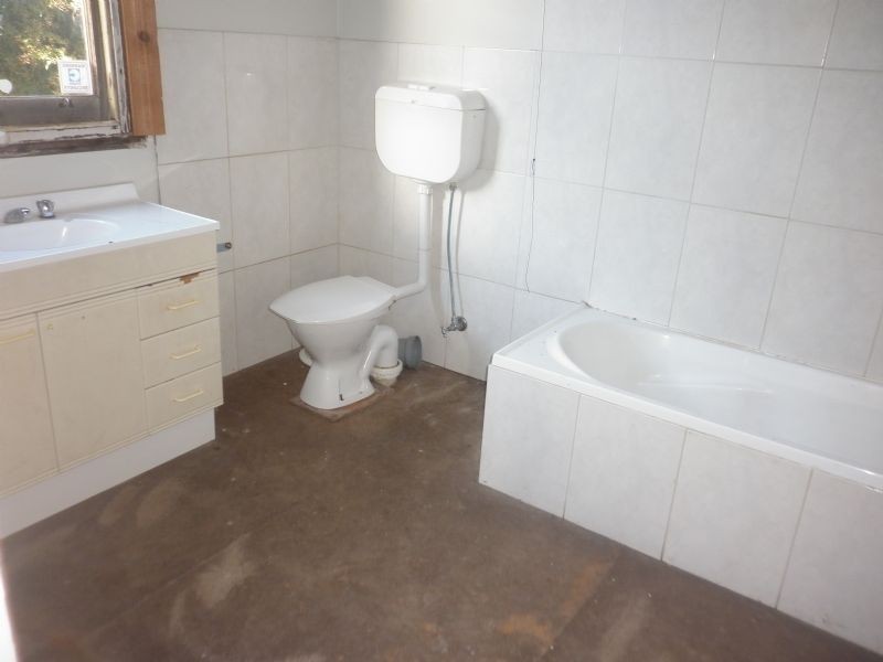 84 Henty Street, Reservoir VIC 3073