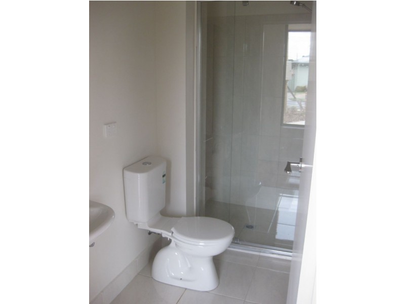 1/167 Spring Street, Reservoir VIC 3073