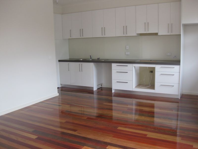 2/167 Spring Street, Reservoir VIC 3073