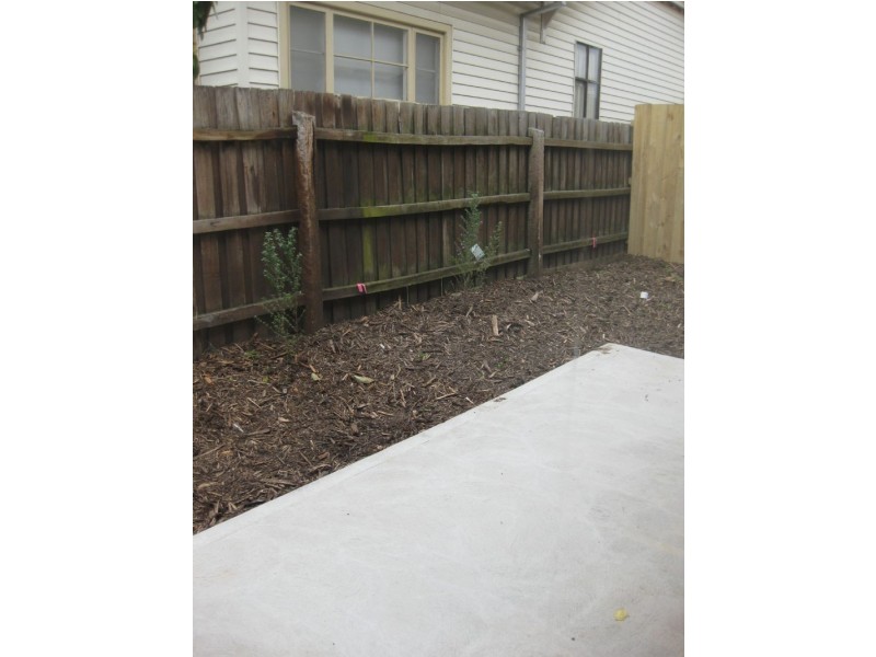 2/167 Spring Street, Reservoir VIC 3073