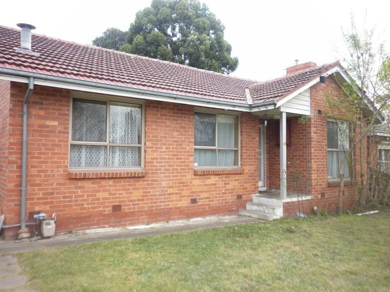 11 Mulgrave Street, Reservoir VIC 3073