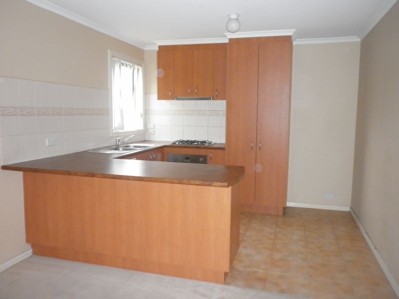 12 Crouch Court, Roxburgh Park VIC 3064