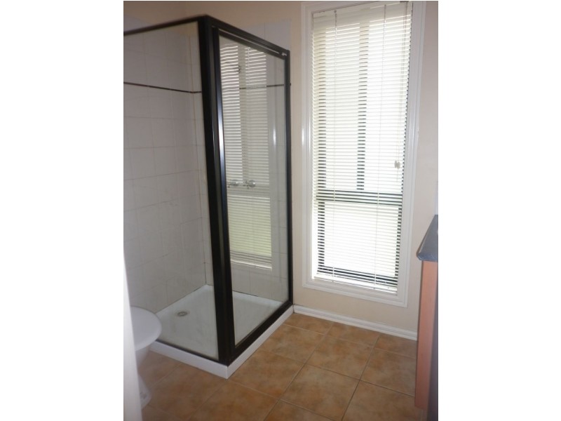 12 Crouch Court, Roxburgh Park VIC 3064